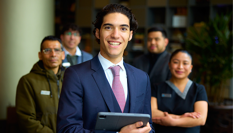 licenciatura-en-hoteleria-y-hospitalidad-ventajas-img-desktop