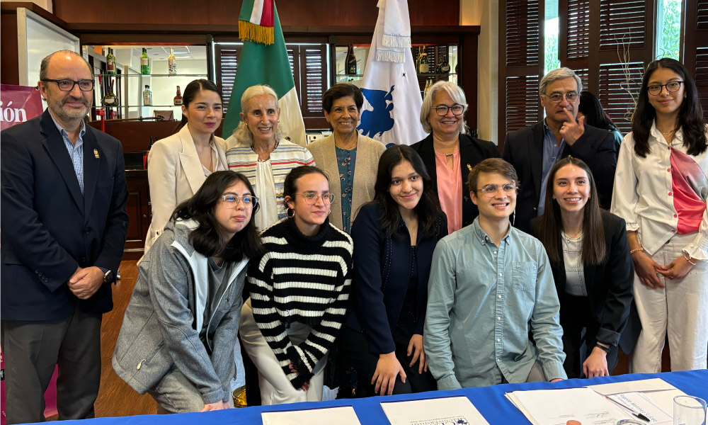 Firma-Fomento-Nutricion-Web-Fotos_foto-5