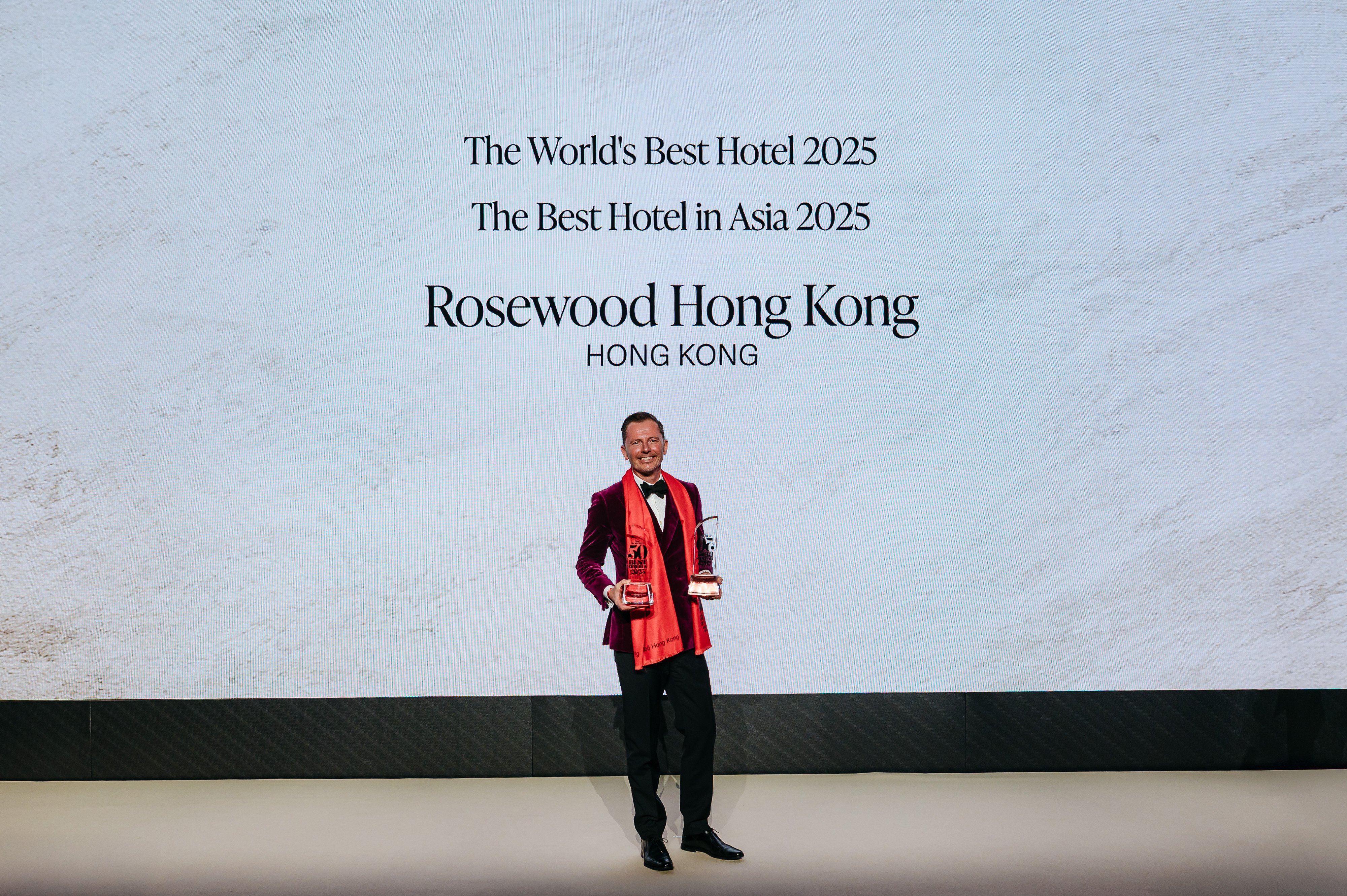 W50BH25 No.1 Shot_high res