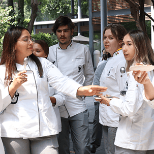 cessa-universidad-47-an╠âos-15-1