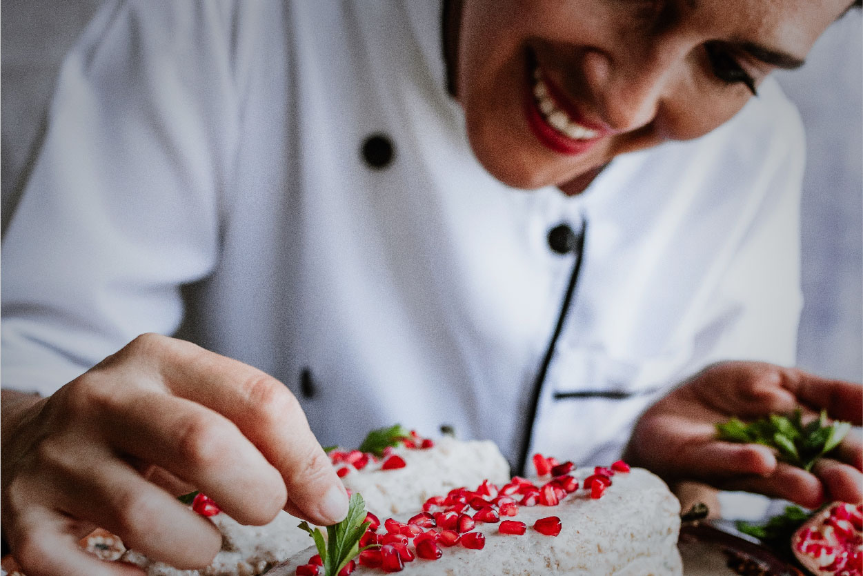 Atelier Culinaire:  Chiles en Nogada escuela de negocios de la hospitalidad y alimentación